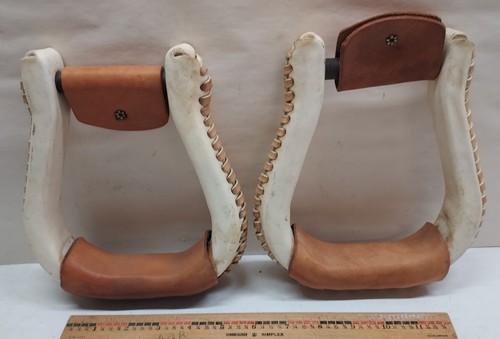 Pair western horse - western, saddle