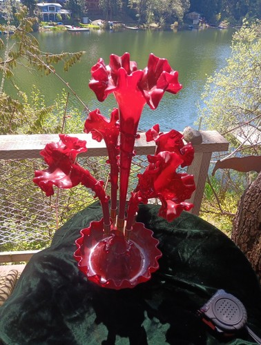 Antique epergne intense - intense, red