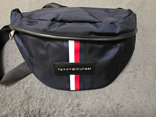 Tommy hilfiger navy bumbag - tommy,
