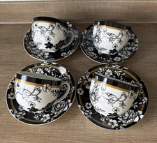 V&A Tea Cup & Saucers x4