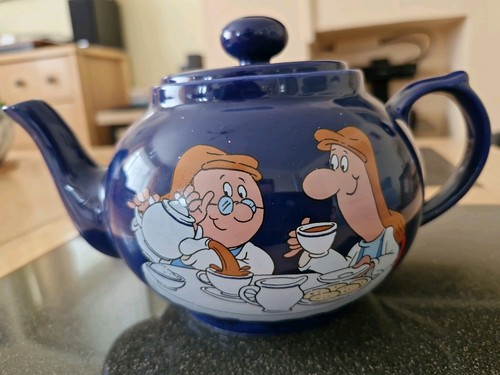Tetley tea pot - pot, vintage