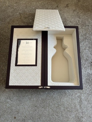 Dalmore 30yr whisky empty - whisky, box