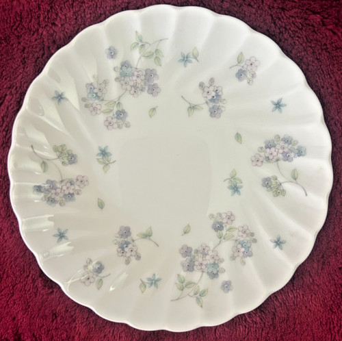 Royal victoria wade - wade, pottery