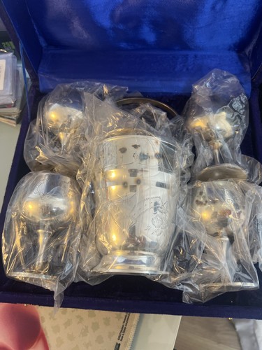 Cased set goblets - set, and