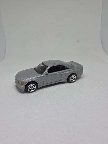Hot wheels mercedes benz - hot,