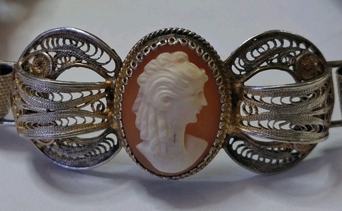 Antique 800 cameo bracelet - .800,