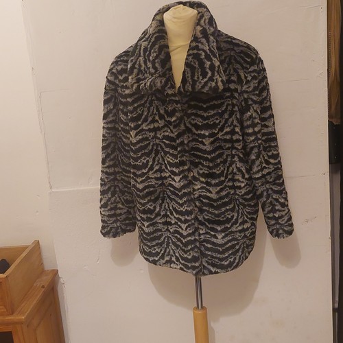 90s y2k faux - &, black