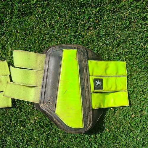 Legacy viz neoprene - hi-viz,