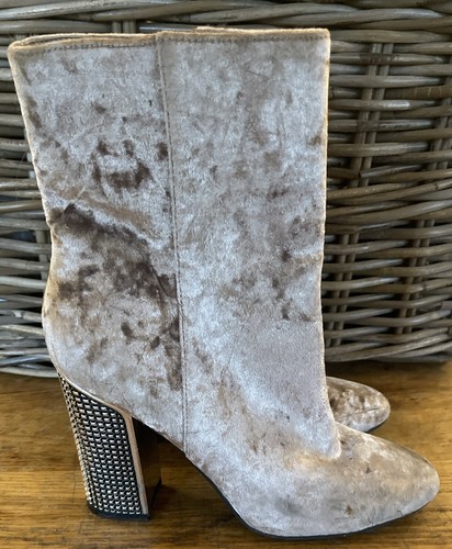 Guess velvet boots - guess, 6.5