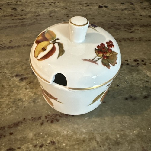 Royal worcester evesham - royal, gold