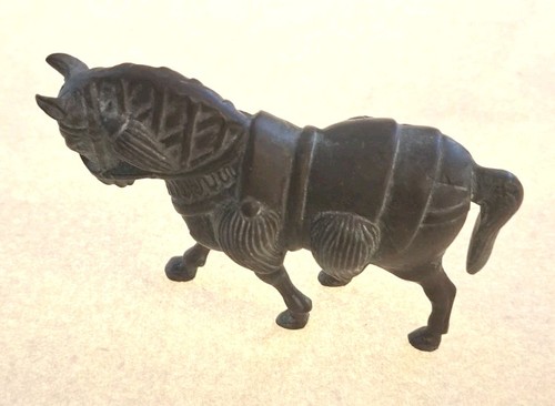 Brass antique horse heavy - brass,