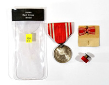 Japanese Red Cross Member Medal Bow & Box 1930s WW2 Era Military Vintage