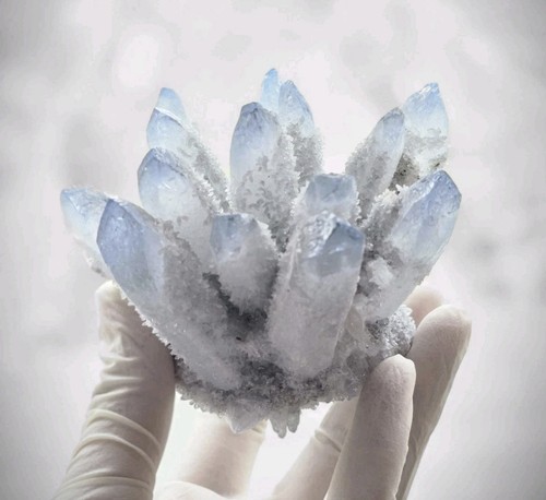 Natural aquamarine raw - aquamarine,
