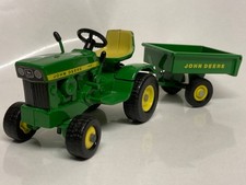 1/16 scale Ertl 552 John Deere