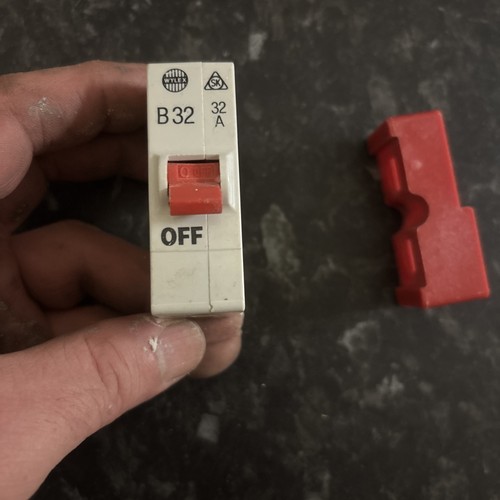 Wylex 32a type push plug - wylex,
