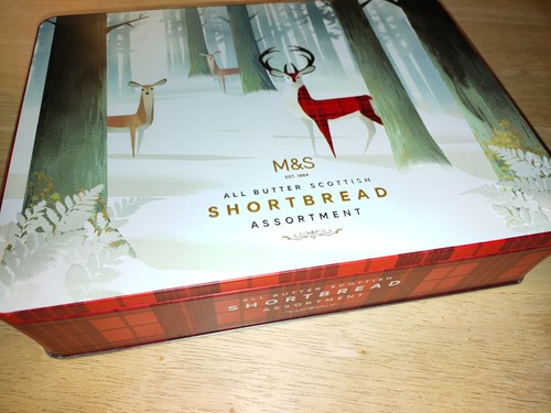 Beautiful embossed deer - m&s,