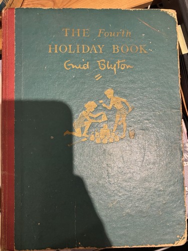 The fourth holiday - holiday, book