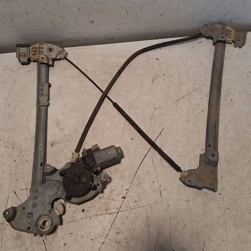 Rover 1999 front - 75, door