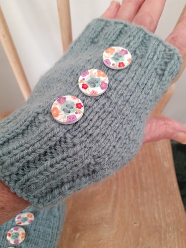 Ladies new hand knitted - ladies,