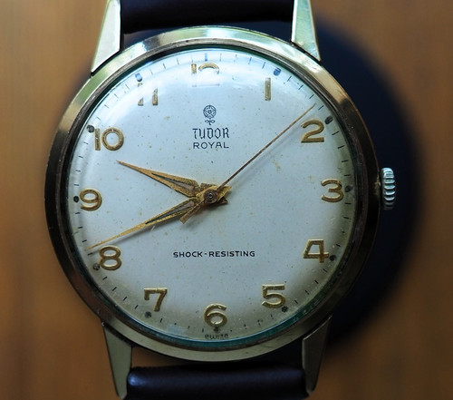 Vintage tudor royal 9ct gold - tudor,