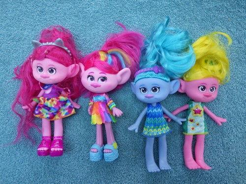 Trolls dolls band together - dolls.,