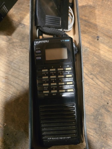 Yupiteru 225 air band - vt-225,