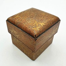 ANTIQUE JAPANESE LACQUER BOX