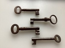 4 (FOUR) EDWARDIAN DISTINCTIVE