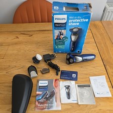 Philips Aquatouch wet and dry electric shaver S5600/41