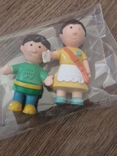 Vintage Big Red Bus  Figures