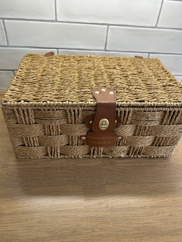 Alfred button hamper - hamper, co