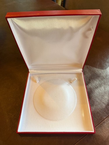 Authentic cartier empty - authentic,
