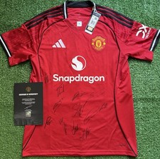 Manchester United Squad Signed