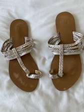 Faith Flat Toe post Gold Sandals Size UK7
