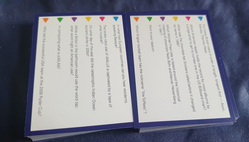 200 cards trivial pursuit - trivial,