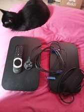 Sky box with - q,