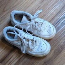 Nike Air Force White Lace Up