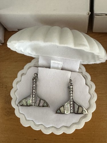 Whale dolphin tail earrings - tail,