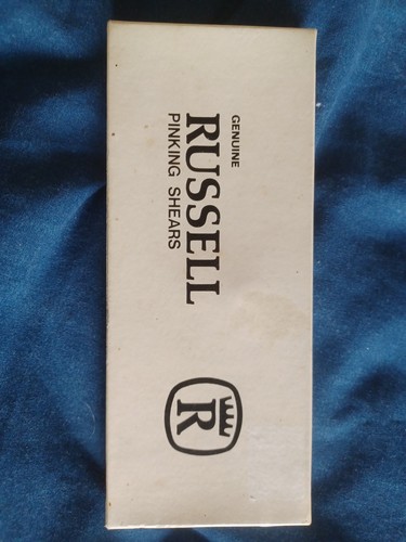Vintage russell pinking - russell,