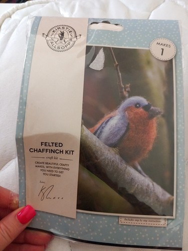 Felted chaffinch kit from - kit,