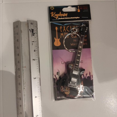 Rgmk87 slash guitar keyring - guitar,