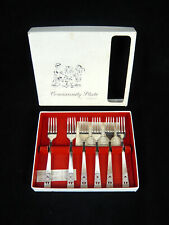 6x Vintage Community Plate