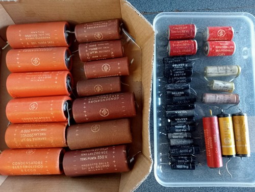 Jaalous axial capacitors lot - jaalous,