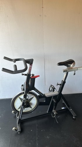Schwinn indoor spin bike - schwinn,