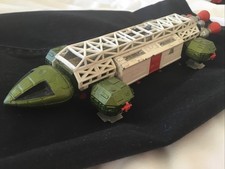 1974 EAGLE TRANSPORTER SPACE 1999 SERIES ORIGINAL VINTAGE DIE-CAST DINKY TOYS