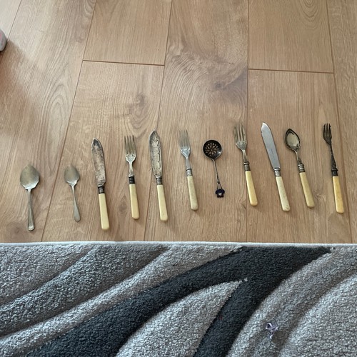 Silver plated cutlery job - silver,