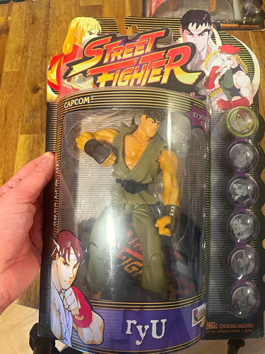 Resaurus street fighter ryu - resaurus,