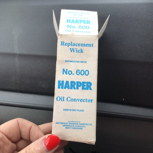 Paraffin oil convector - paraffin, wick