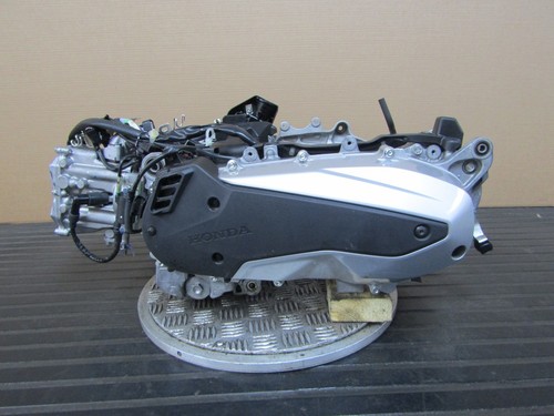 Honda pcx 125 2021 miles - pcx, 15