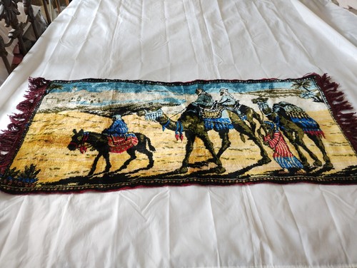Vintage velvet tapestry middle - vintage,